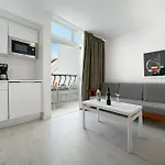Готель Atlantic Sun - Gay Men Only 3*