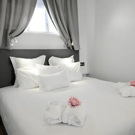 Готель Atlantic Sun - Gay Men Only 3*
