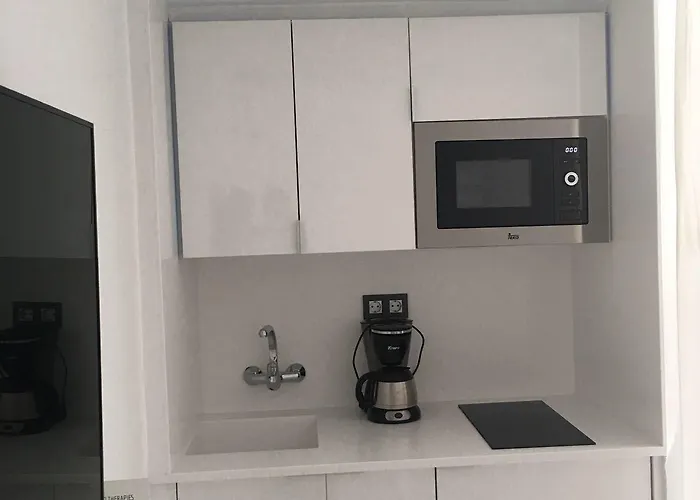 Atlantic Sun - Gay Men Only 호텔