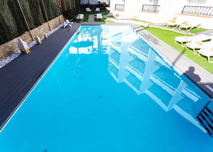 Atlantic Sun - Gay Men Only 3*