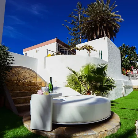 Atlantic Sun - Gay Men Only Hotel 3*