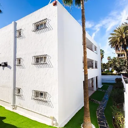 Atlantic Sun - Gay Men Only Hotel 3*